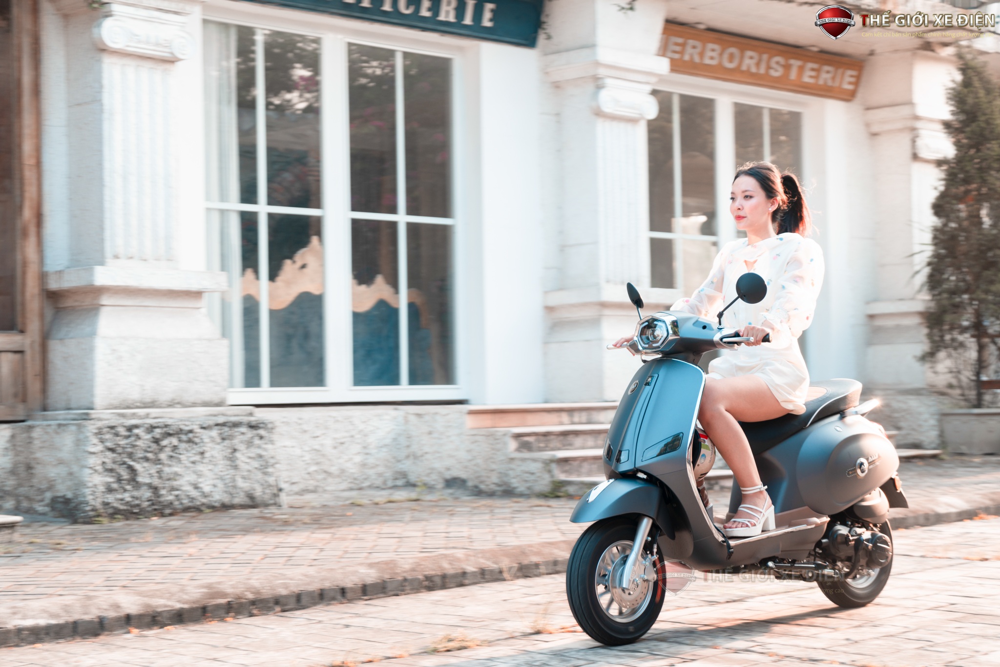 XE MÁY 50CC VÀ XE ĐIỆN: GIẢI PHÁP DI CHUYỂN HIỆU QUẢ CHO NGƯỜI CAO TUỔI XE MÁY 50CC VÀ XE ĐIỆN: GIẢI PHÁP DI CHUYỂN HIỆU QUẢ CHO NGƯỜI CAO TUỔI