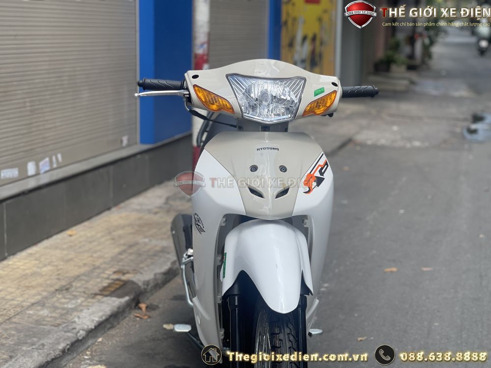 Xe Máy 50cc Wave Hyosung Korea Vành Đúc Đời Mới Xe Máy 50cc Wave Hyosung Korea Vành Đúc Đời Mới