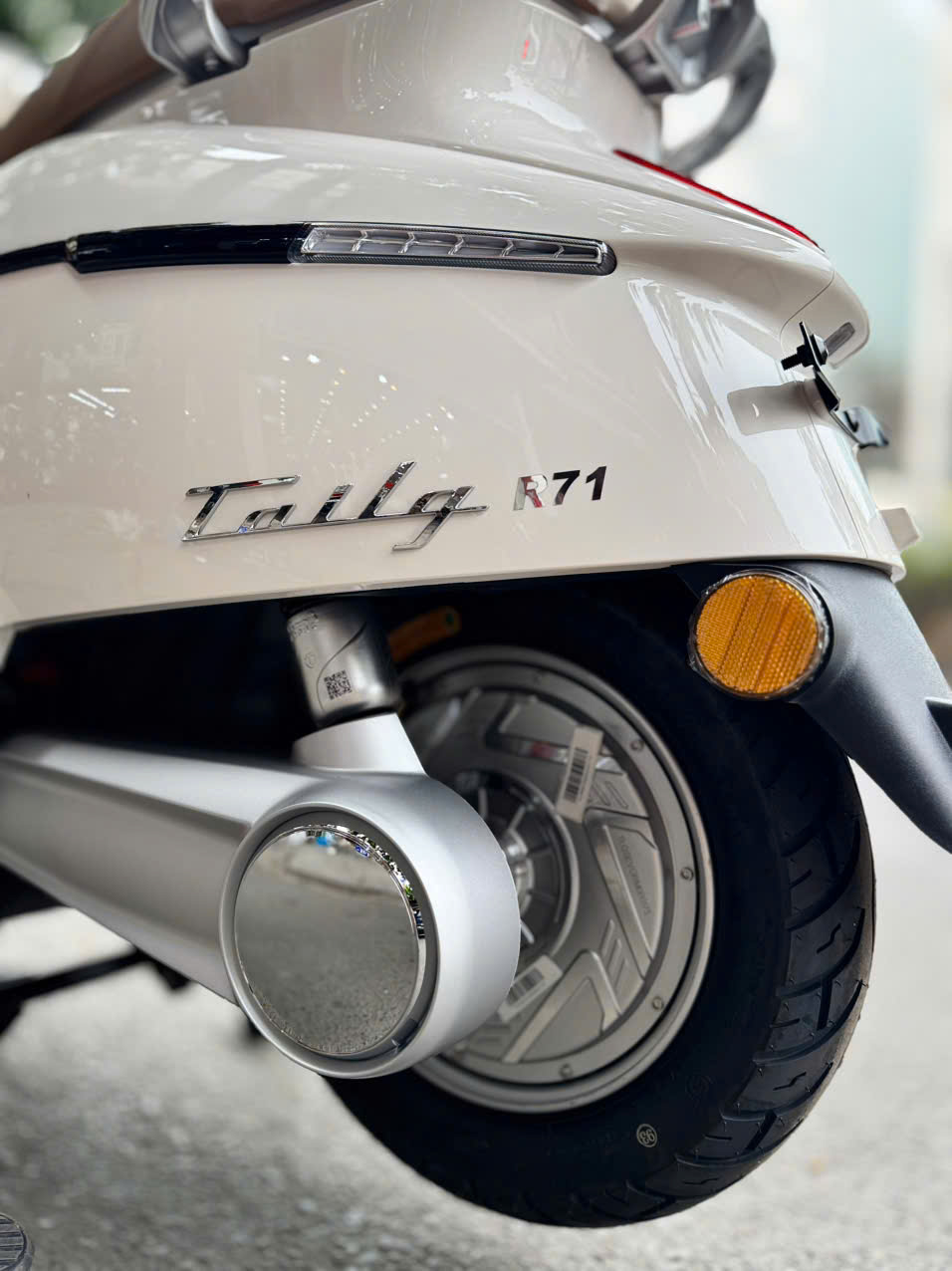 Xử l&yacute; nghi&ecirc;m nh&oacute;m tuổi teen độ xe, nẹt p&ocirc; giữa đ&ecirc;m Tết