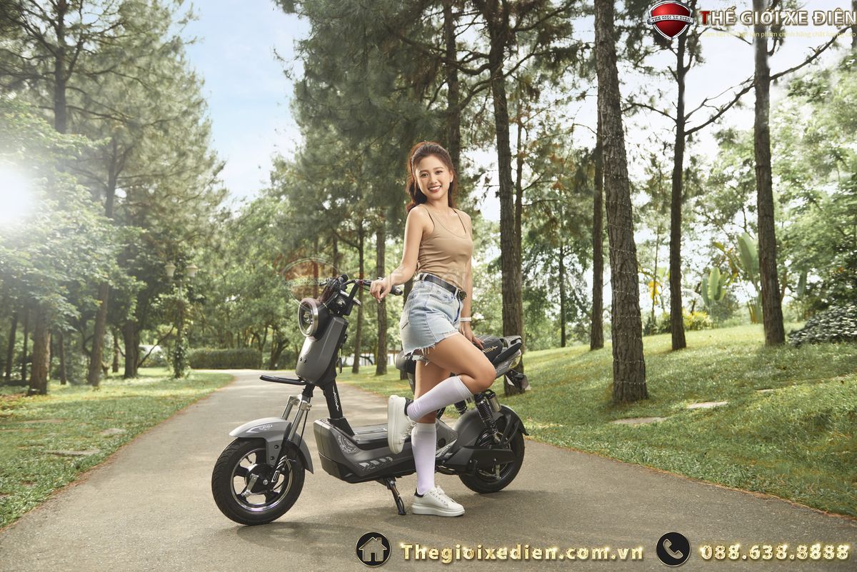 XE MÁY 50CC VÀ XE ĐIỆN: GIẢI PHÁP DI CHUYỂN HIỆU QUẢ CHO NGƯỜI CAO TUỔI XE MÁY 50CC VÀ XE ĐIỆN: GIẢI PHÁP DI CHUYỂN HIỆU QUẢ CHO NGƯỜI CAO TUỔI