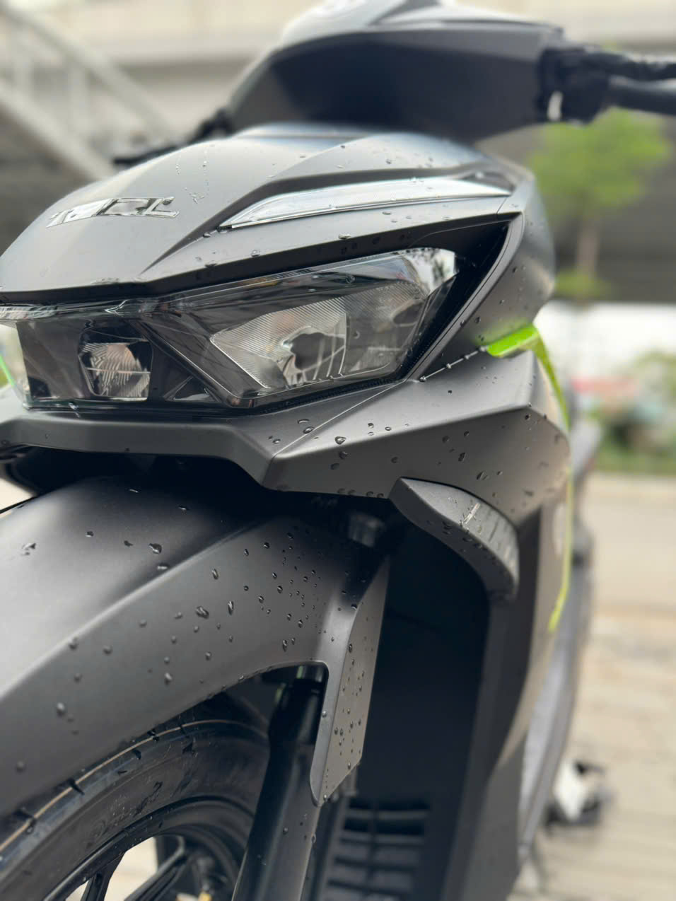 Bỏ ra 35 triệu đồng mua xe máy điện, thứ bạn nhận lại liệu có xứng đáng? Bỏ ra 35 triệu đồng mua xe máy điện, thứ bạn nhận lại liệu có xứng đáng?