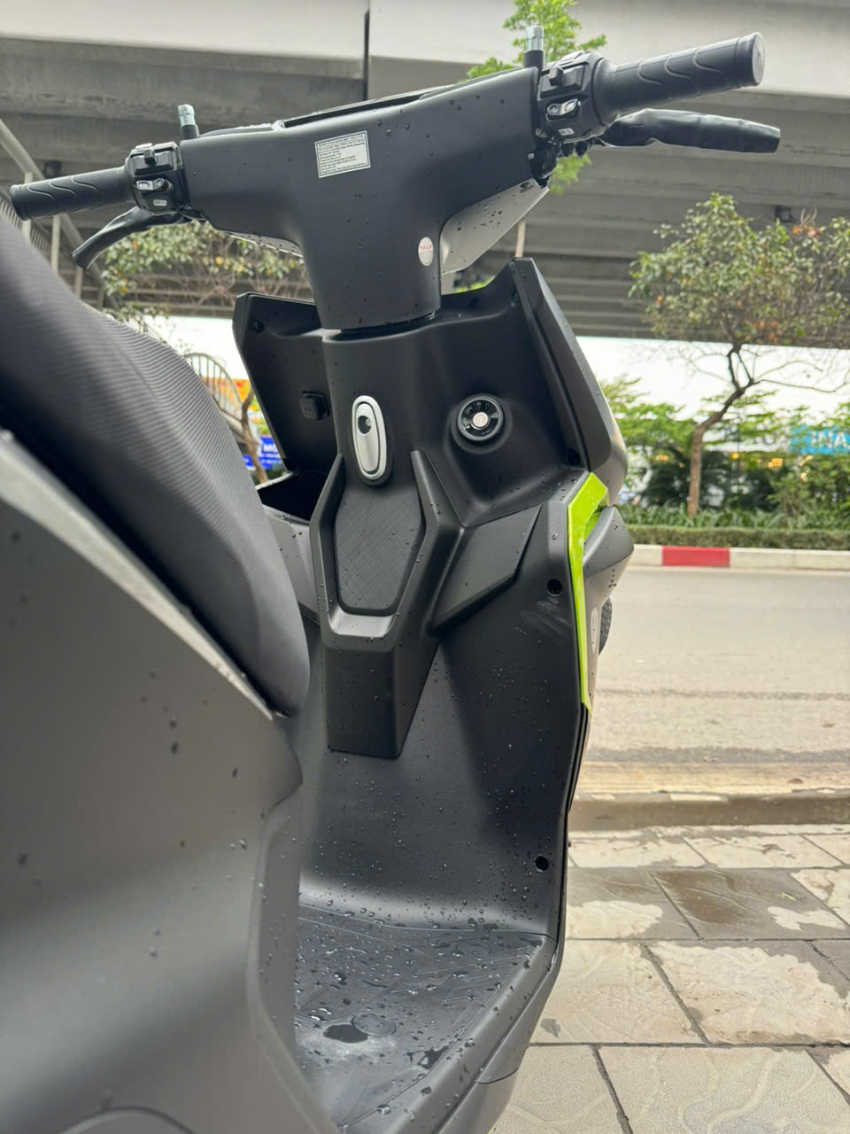 Bỏ ra 35 triệu đồng mua xe máy điện, thứ bạn nhận lại liệu có xứng đáng? Bỏ ra 35 triệu đồng mua xe máy điện, thứ bạn nhận lại liệu có xứng đáng?