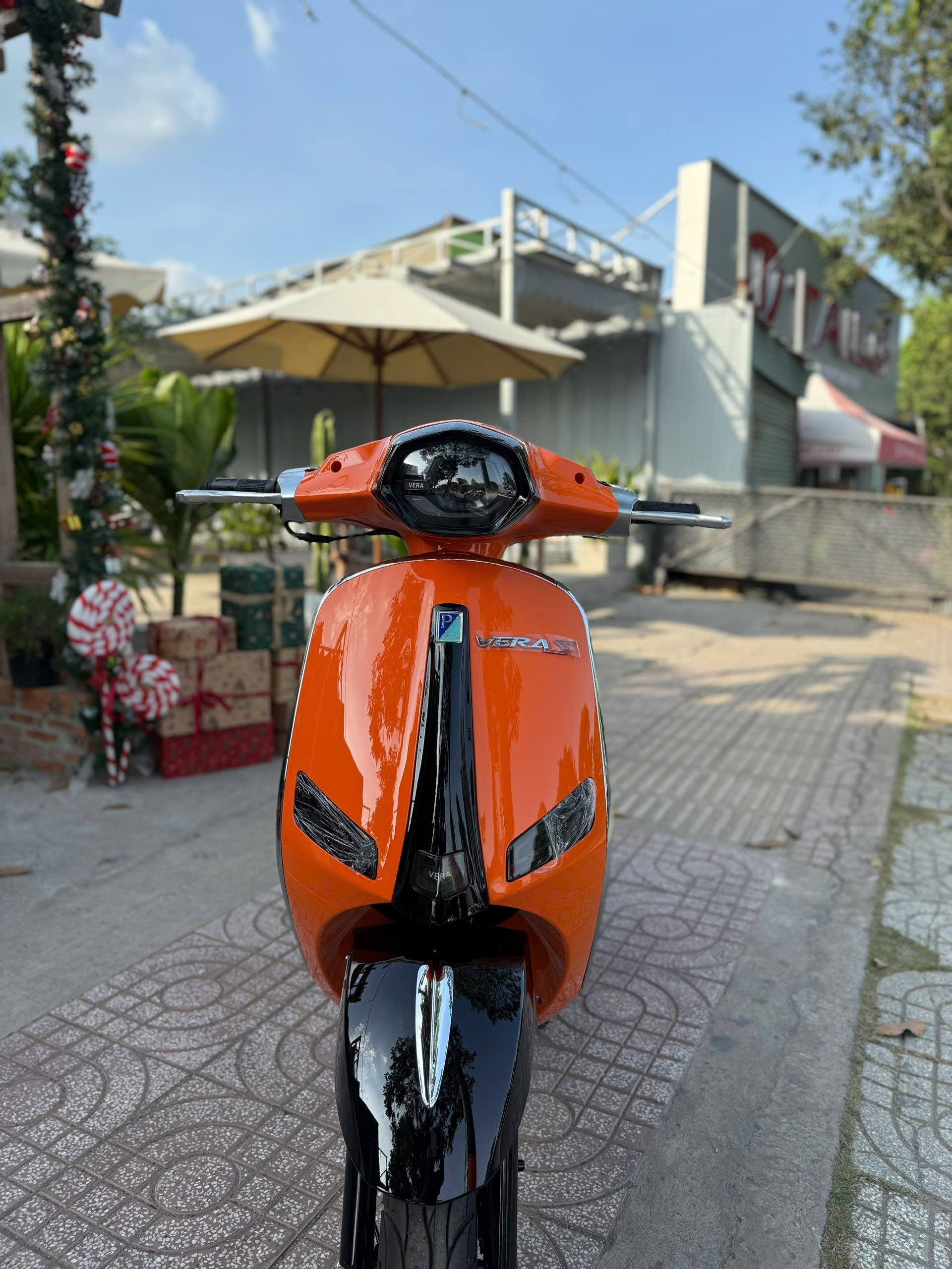 Bình luận thiếu chuẩn mực về CSGT trên mạng xã hội, người phụ nữ bị xử phạt hành chính Bình luận thiếu chuẩn mực về CSGT trên mạng xã hội, người phụ nữ bị xử phạt hành chính