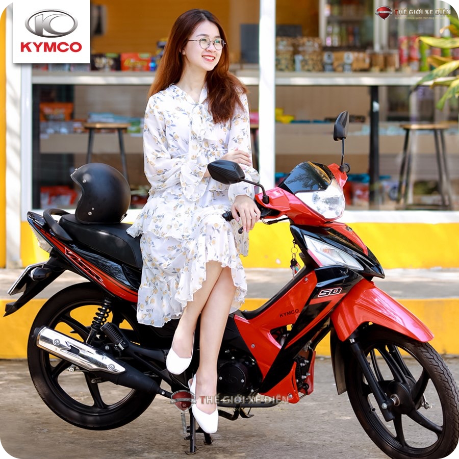 Cách chọn xe máy 50cc cho nữ sinh