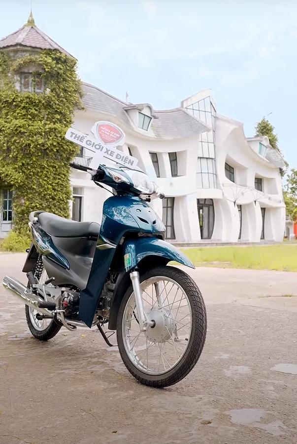 Xe xăng 50cc cho học sinh Xe xăng 50cc cho học sinh