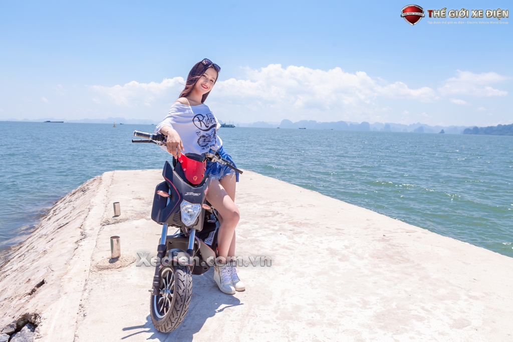 Xe máy điện Xman HSDeluxe 2018
